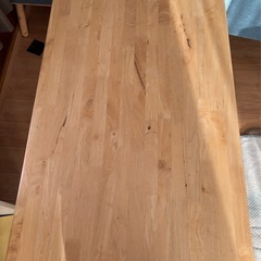 ダイニングテーブルの画像