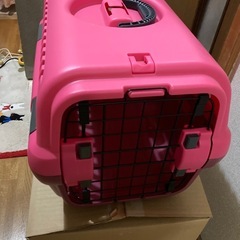 ペットキャリー　中型の画像