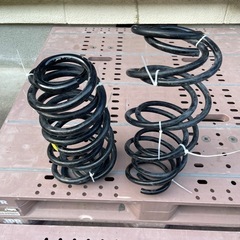 アルファード 純正サスペンションの画像