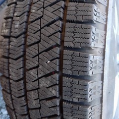 15㌅スタッドレス４本セットの画像