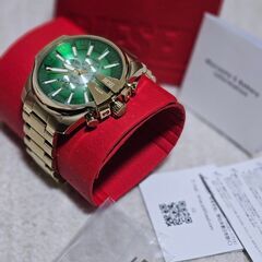 DIESEL DZ4684 ブラック ゴールド 腕時計の画像