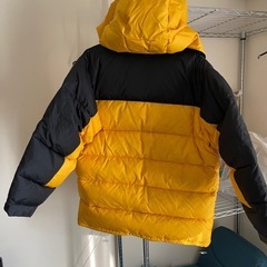 ダウンジャケット Mサイズ Americana 新品に近いの画像