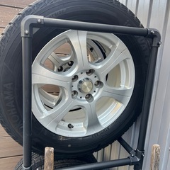 ラックセット215/65R16 スタッドレスの画像