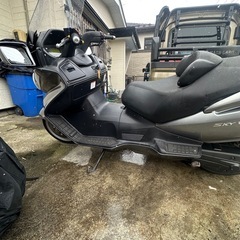 スカイウェイブ650LX
の画像