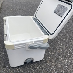 ダイワ　クーラーボックス　GU-2700の画像