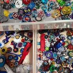 注目商品★大人気★10万以上★ベイブレードバースト&ベイブレードＸ超大量出品★ベイスタジアム3点セット★の画像