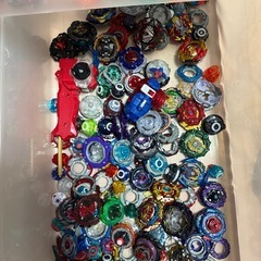 注目商品★大人気★10万以上★ベイブレードバースト&ベイブレードＸ超大量出品★ベイスタジアム3点セット★の画像