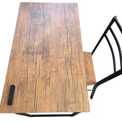 デスクチェアセット 電源付きの画像