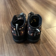 keen シューズの画像