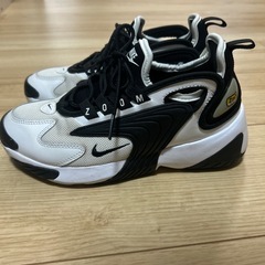 ナイキ　スニーカーの画像