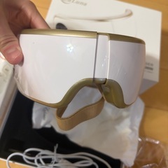 【早い者勝ち❗️】美容家電4点セット（パナソニック美顔器・アイマッサージャー・ヘアアイロン2種）【富山市・引取限定】の画像