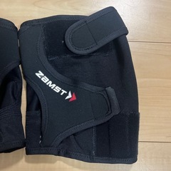 ZAMSTの膝サポーターRK-1、Lサイズ2個セットの画像