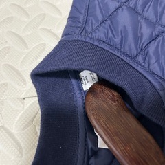 新品GAPキルティングジャケットの画像