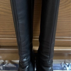 マーガレットハウエルブーツの画像