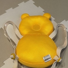 転倒防止リュック型クッション　
プーさんの画像