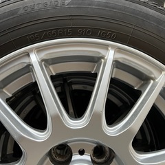 プリウス50のスタッドレスタイヤ、アルミホイール付の画像