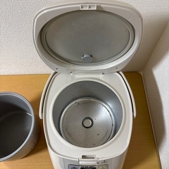 日立 ジャー炊飯器 RZ-NT18 1.8Lの画像
