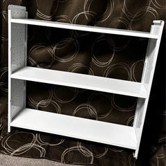 収納ラックの画像