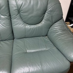 【譲ります】本革コーナーソファー　3人掛けの画像