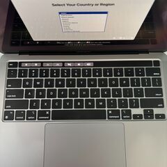 【美品】MacBook Pro 13インチ M2｜メモリ24GB｜クラムシェル使用｜箱あり｜2023年購入の画像
