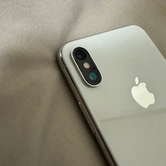 iPhone X  バッテリー100%  6000円でお願いしますの画像