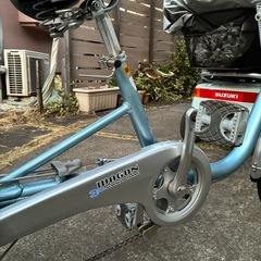 大人用三輪自転車の画像