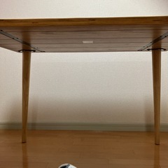 ダイニングテーブル　
の画像