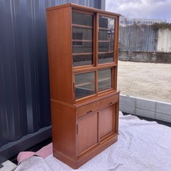 早い者勝ち　食器棚　本棚の画像