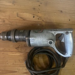 マキタ 震動ドリル 8400の画像