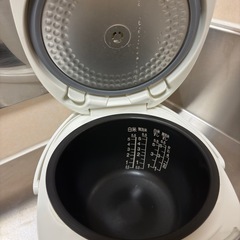TOSHIBA炊飯器の画像