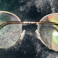 GUCCIサングラスフレームの画像