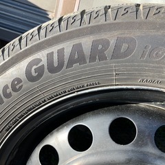 ヨコハマタイヤ　スタッドレス4本セット
の画像