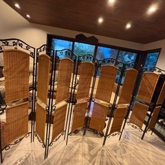 アジアン家具　アイアンフレーム　ブラインド　仕切りの画像