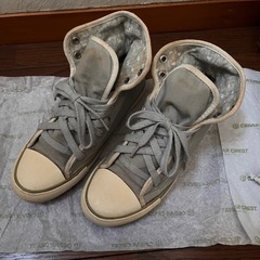 レディース 23.5 靴 グレーの画像