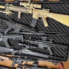 サバゲー引退セット(リポバッテリー、充電器等フルセット)の画像