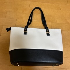 レディース　バッグの画像