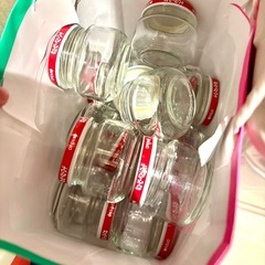 キューピー 離乳食 空き瓶 たくさんの画像