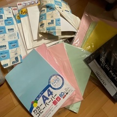 用紙（白紙、色用紙）の画像