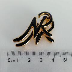 ニナリッチ　ブローチ　刻印有り　未使用　NINA RICCIの画像