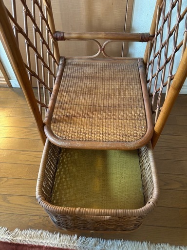 籐製アーチ型ハンガーラック (Taka) 福工大前の収納家具《タンス、衣類