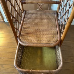 籐製　アーチ型　ハンガーラックの画像