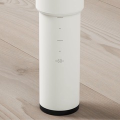 IKEAの机(ホワイト)の画像