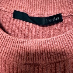 Heather フリルニットの画像