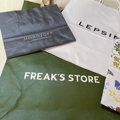 ショッパー、紙袋の画像