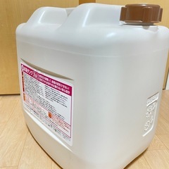 ポリタンク20L お湯OK　キャンプ・防災用の画像