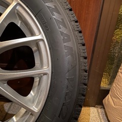 軽自動車用スタッドレスタイヤ、ホイールセットの画像