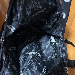 エリック カールのショルダーバッグの画像