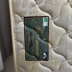 【期間限定】ニトリセミダブルベッド+フランスベッドマットレスの画像