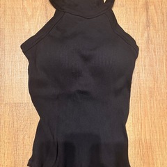 【試着のみほぼ未使用】UNIQLOホルターネックブラタンクトップの画像