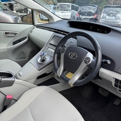 平成24 年トヨタプリウス 距離　66,800KM 車検　9年／10 月の画像